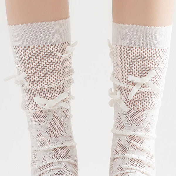 Gabriella 3D Bow Ribbon Applique Lace Crew Sock | White